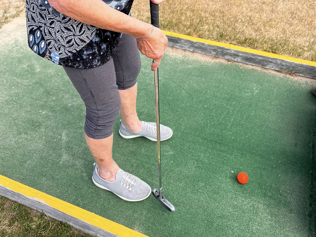 mini-golf